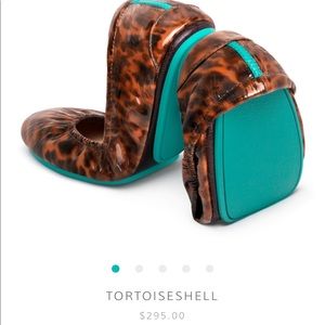 Tieks - Tortoiseshell flat. Rarely worn. Size 8.